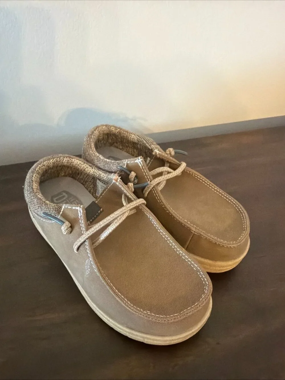 Hey Dude Paul Youth Classic Tan Kids Slip On Shoes Size C12 Excellent